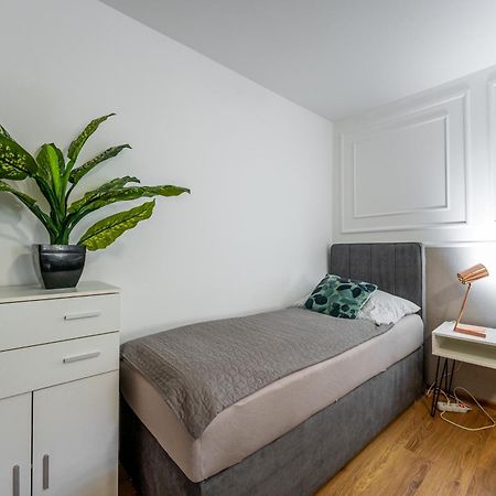 Blizko Stanice Apartment Kosice Center Екстер'єр фото